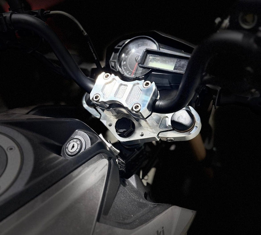 Kawasaki Z125 triple tree Outlaw