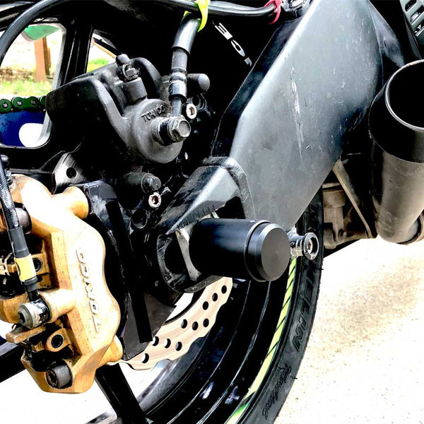 ZX6R-axle-sliders-rear-