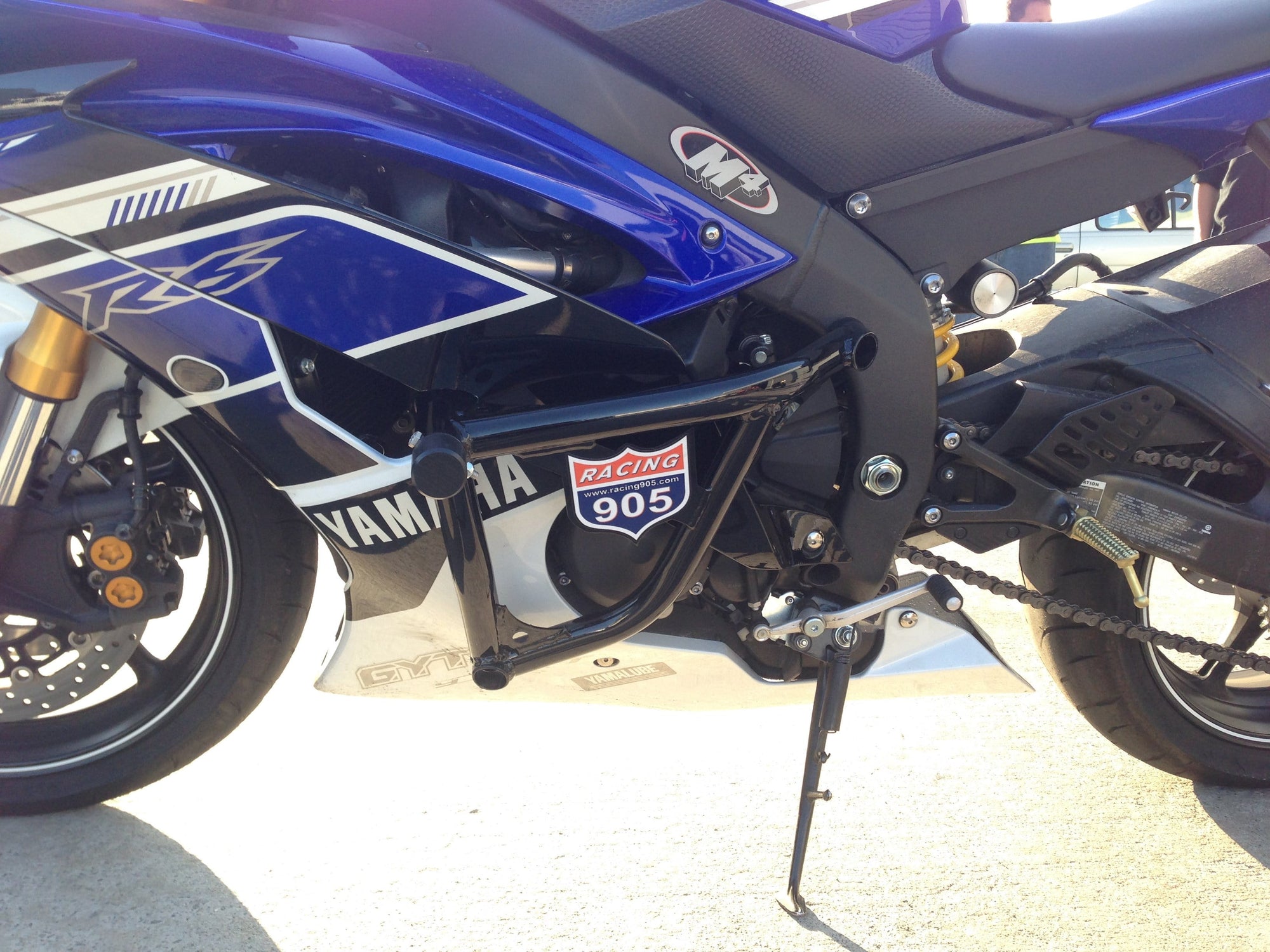 left side stunt armor cage Yamaha R6 R6R stuntbike