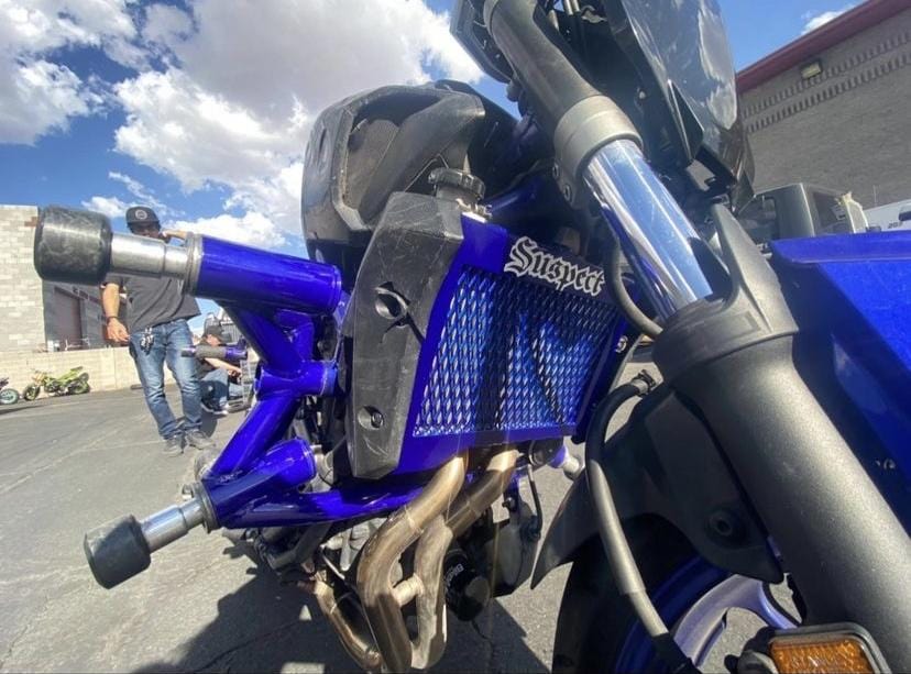 Yamaha blue R7 radiator cage FZ07 MT07