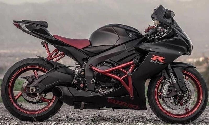 candy red powdercoat Suzuki GSXR stunts