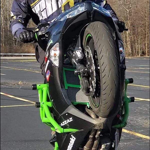 lime green radiator cage stuntbike Suspect zx6r