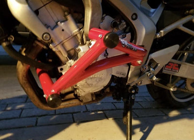 left side Yamaha FZ6 red cage sliders New Breed fazer
