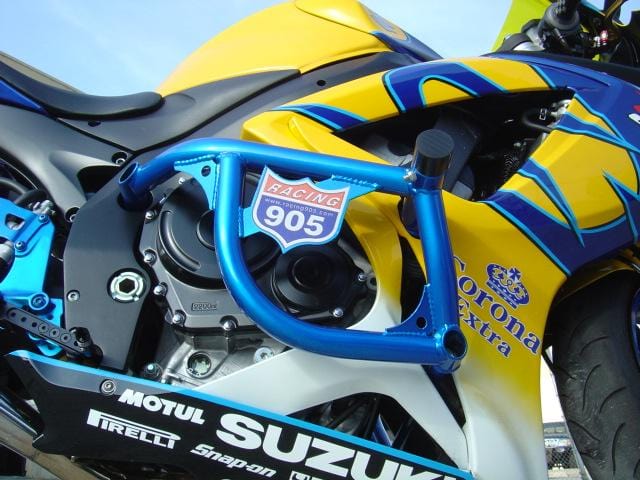 Corona Suzuki GSXR 600 yellow blue with cage