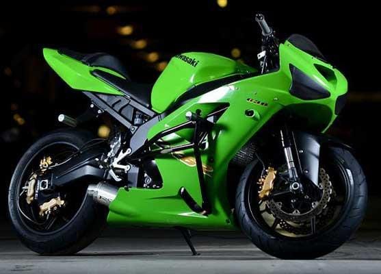 Zx6r Stunt Bikes Kawasaki Ninja ZX-6R Price Mileage, Images